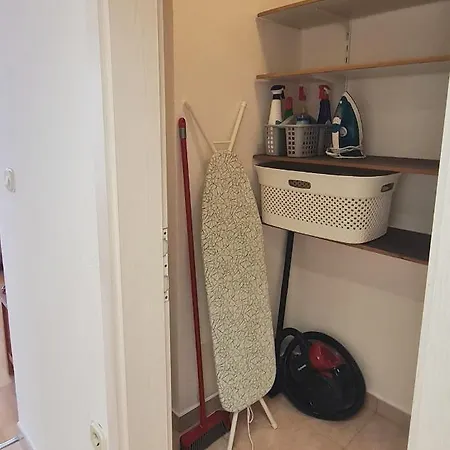 Bellistra Apartman - E Apartment *